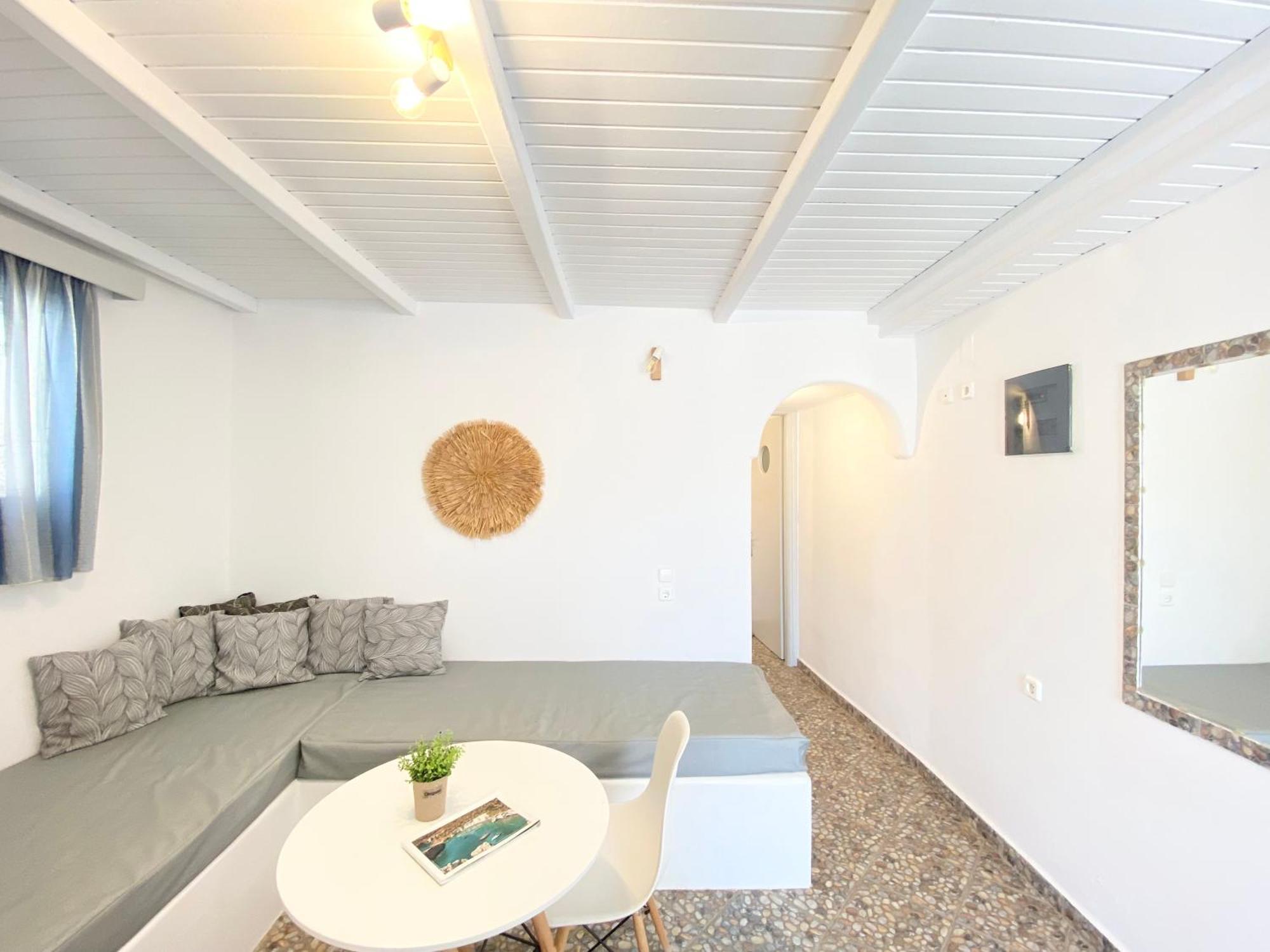 Agia Kyriaki Studios Agia Kiriaki Beach  Exteriör bild